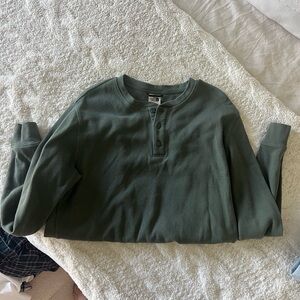 North face Green Henley Long Sleeve Shirt